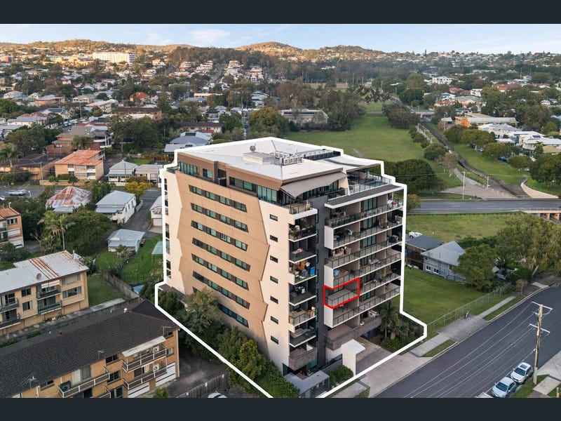 402/8 Zillah Street, Stones Corner