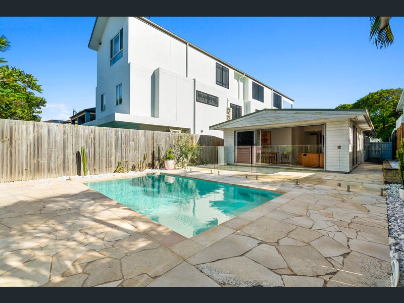 12 Ninth Avenue, Palm Beach