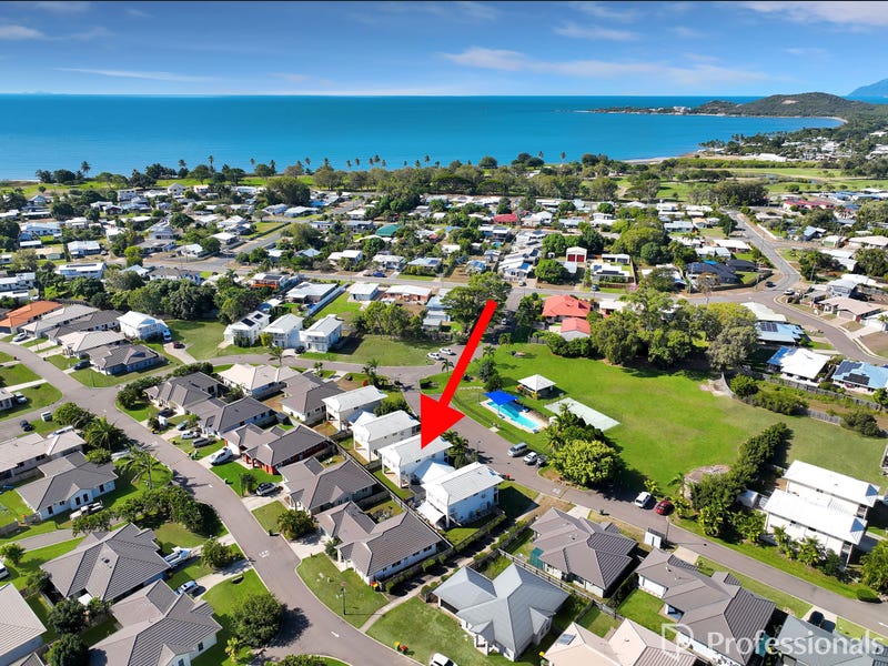 6 Seabreeze Crescent, Bowen