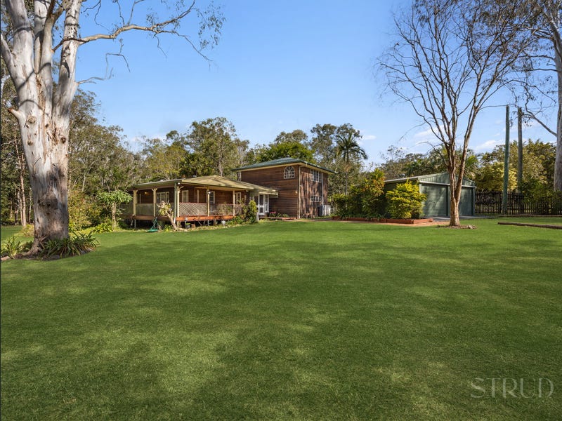 9 Fawkner Crescent, Barellan Point
