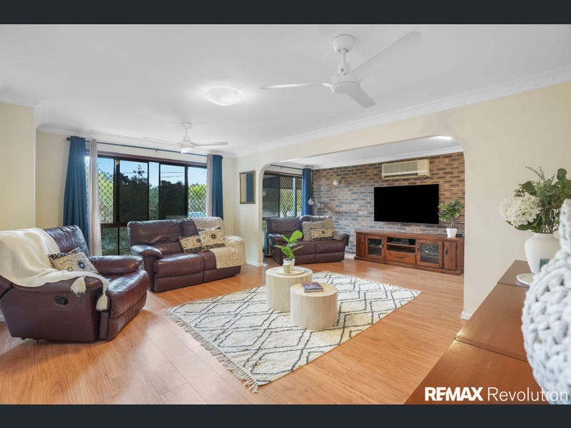 21 Thistlerow St, Shailer Park