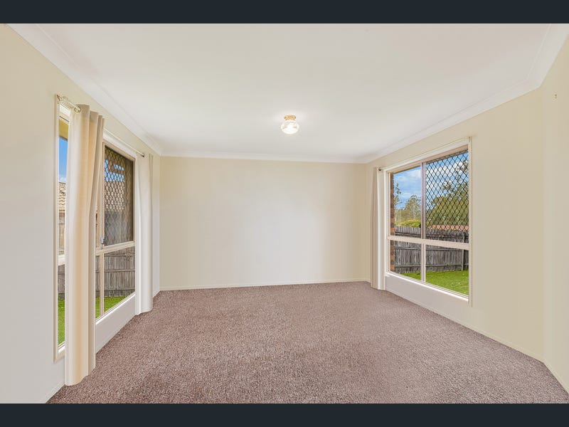 8 Seymore Court, Boronia Heights