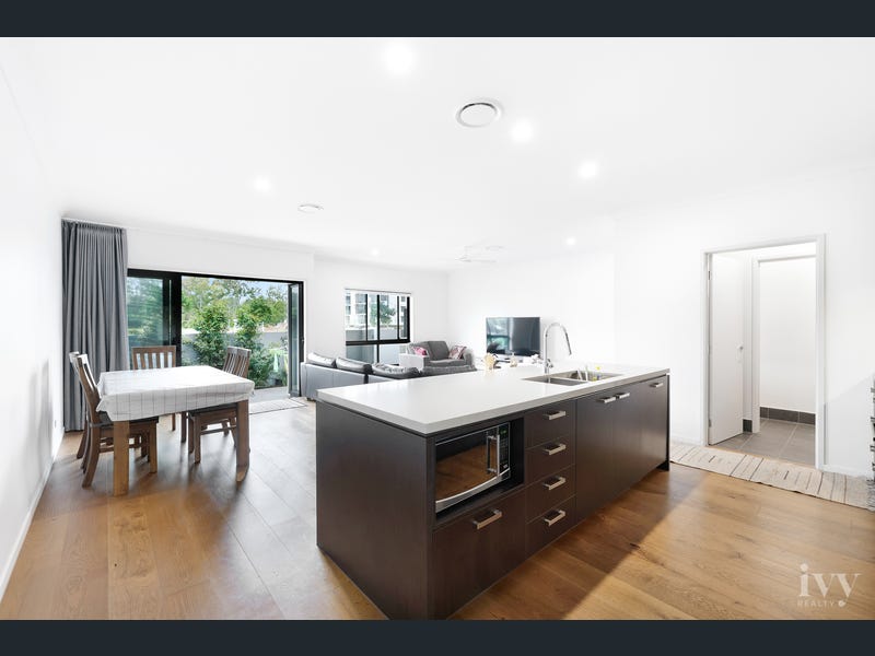 40/2 Lyra Avenue, Hope Island