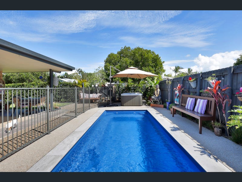4-6 Corella Way, Blacks Beach