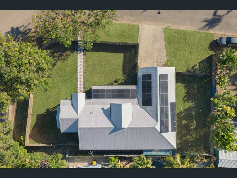 8 Templeton Crescent, Douglas
