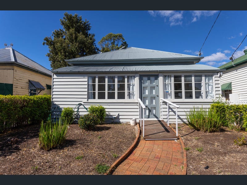 166 Patrick Street, Laidley