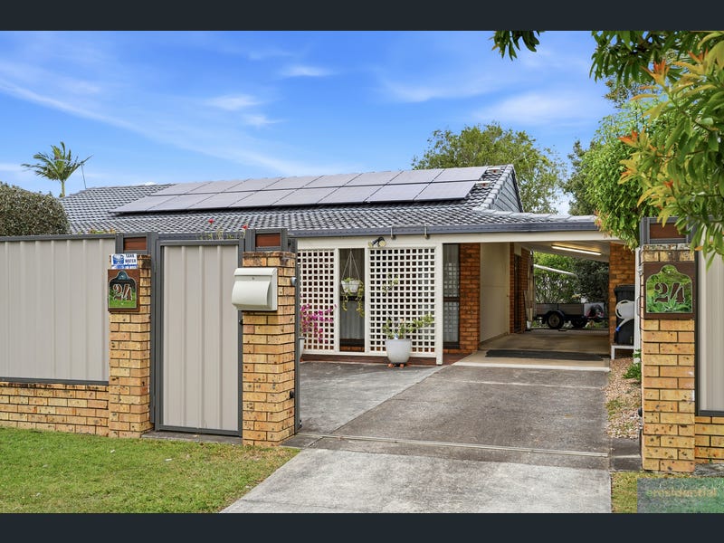 24 Yorkshire Crescent, Mount Warren Park