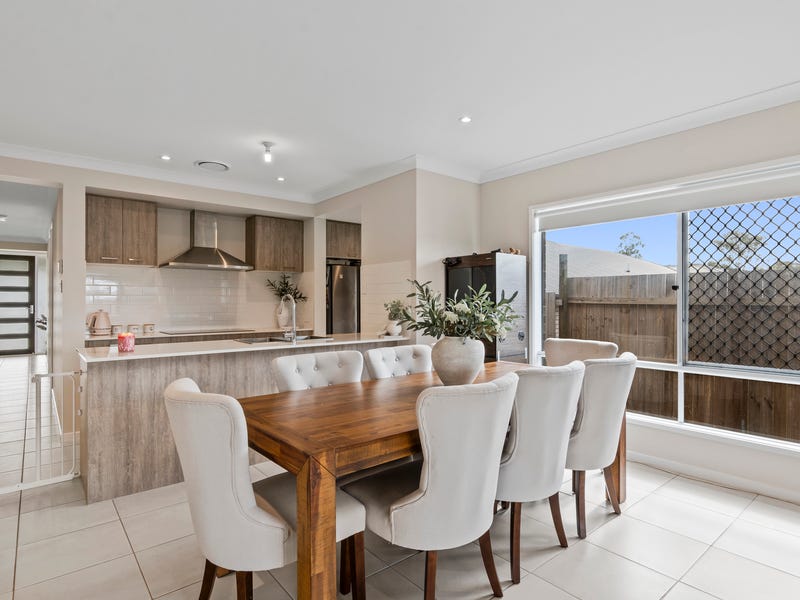 4 Nive Road, South Maclean