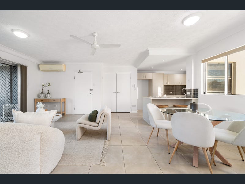 9/15 Lloyd Street, Alderley