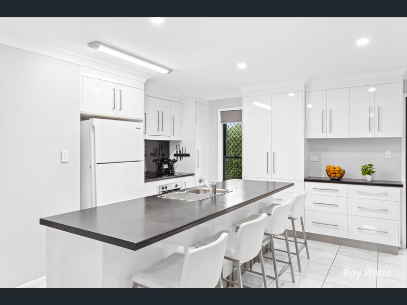 1 Brigalow Place, Lammermoor