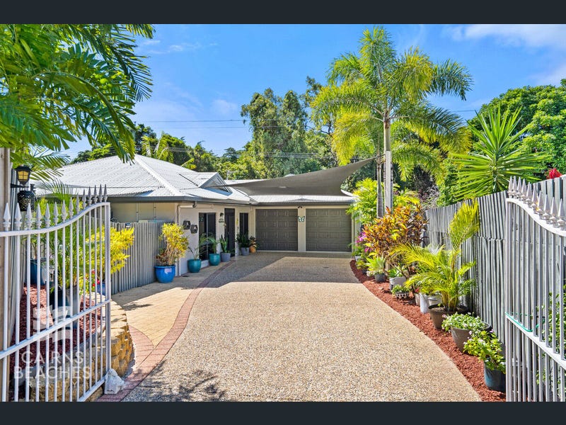 8 Sago Close, Palm Cove