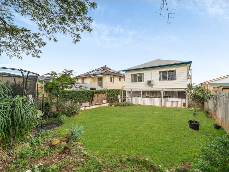 80 King Street, Woody Point