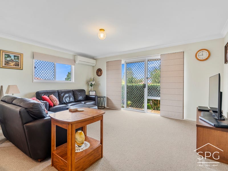 9 Christina Place, Belmont