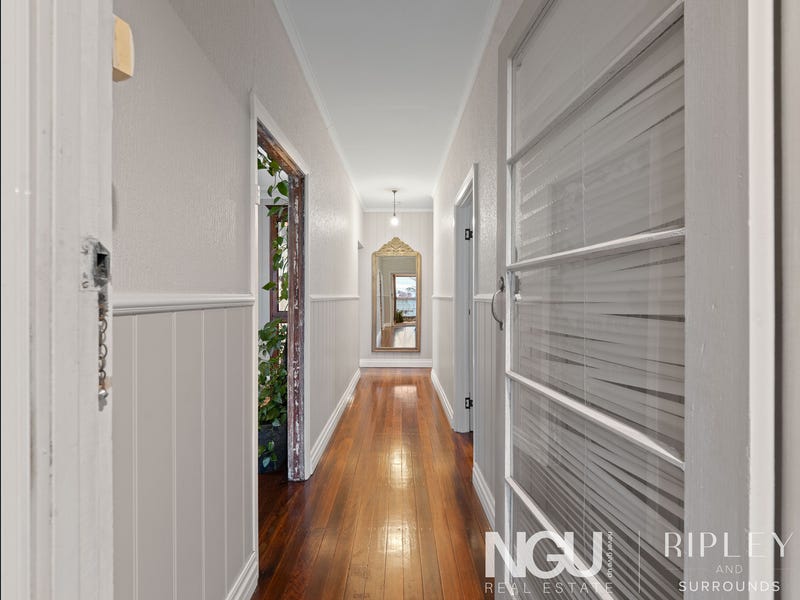2 Raymond Street, North Ipswich