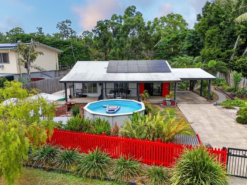 5 Lagoon Crescent, Saunders Beach