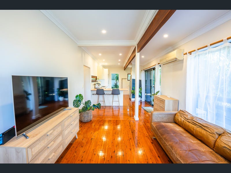 54 Garrick Street, Coolangatta