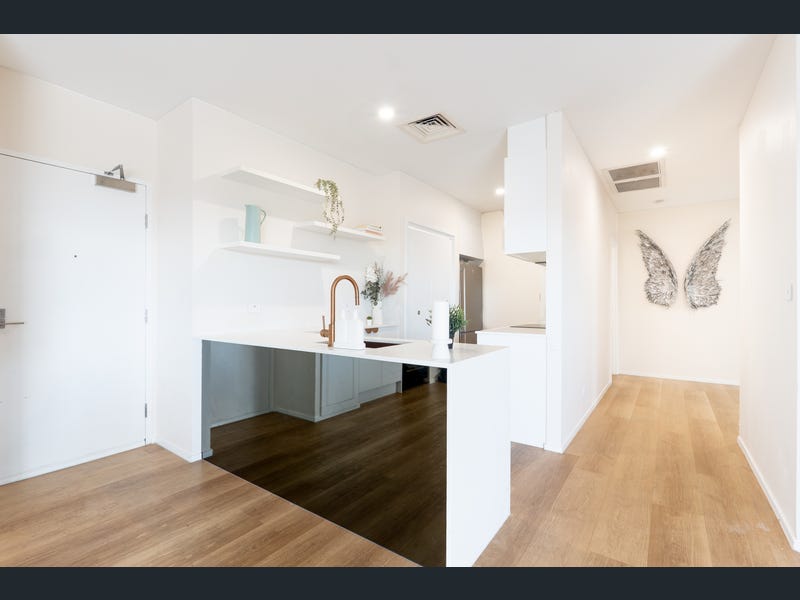 2602/111 Lindfield Road, Helensvale