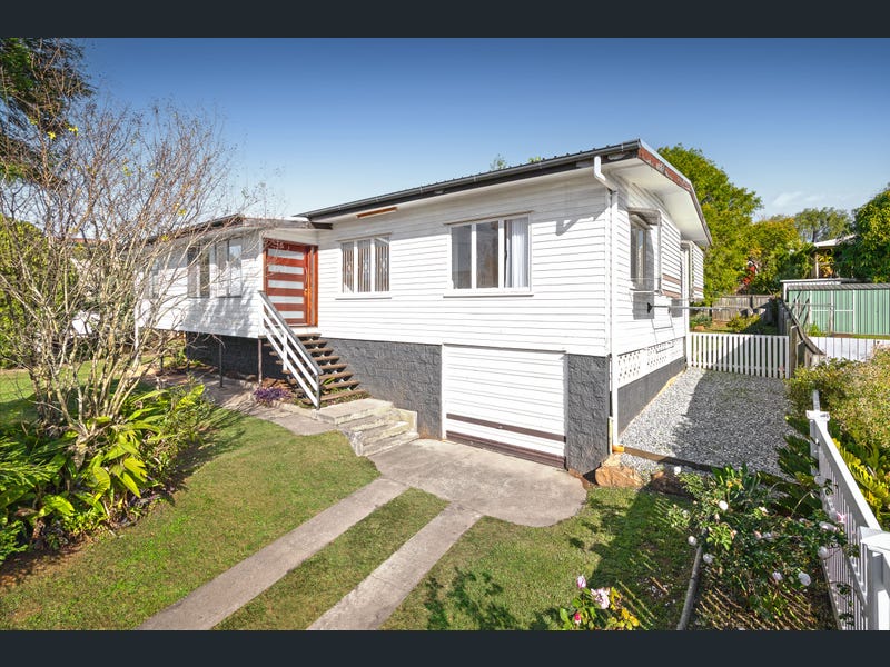4 Slone Street, Riverview