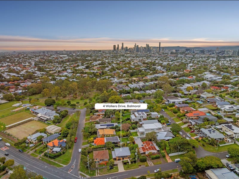 4 Walkers Drive, Balmoral