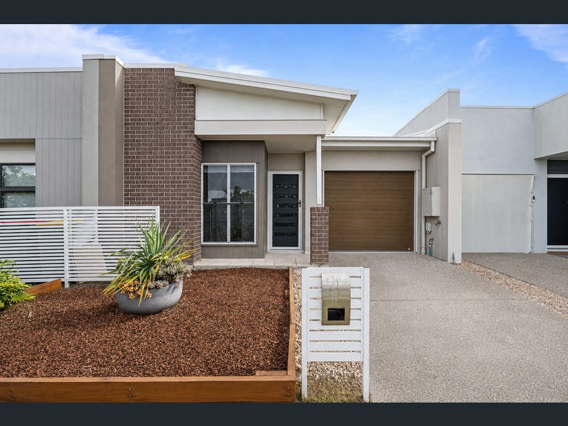 9 Wood Crescent, Baringa