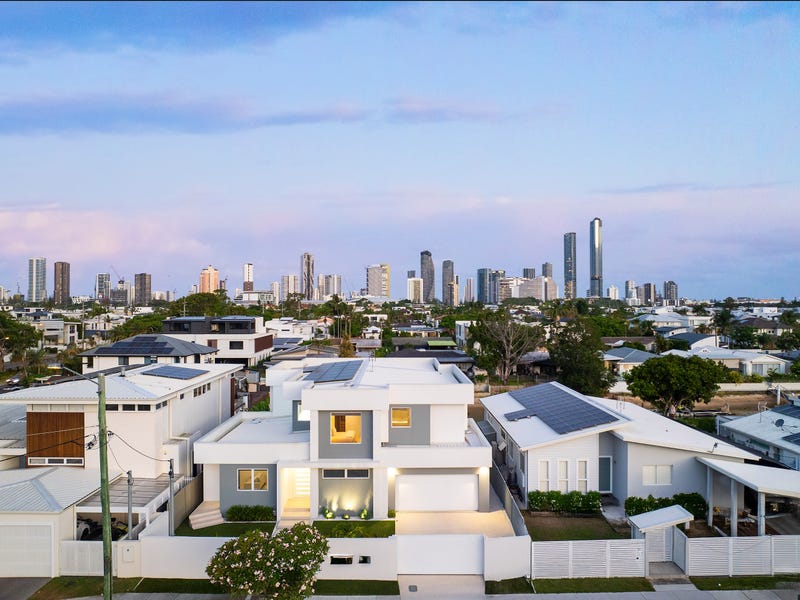 96 Rio Vista Boulevard, Broadbeach Waters