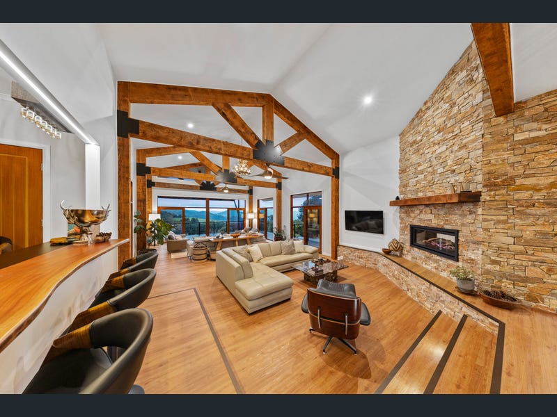 27 Meadow Road, Reesville