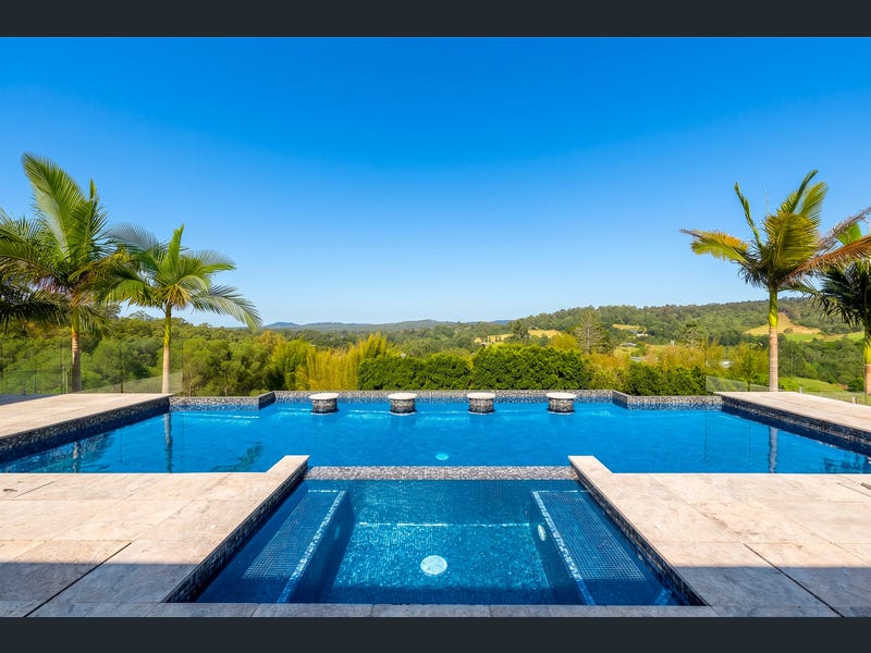 13 Ramsay Road, Clear Mountain