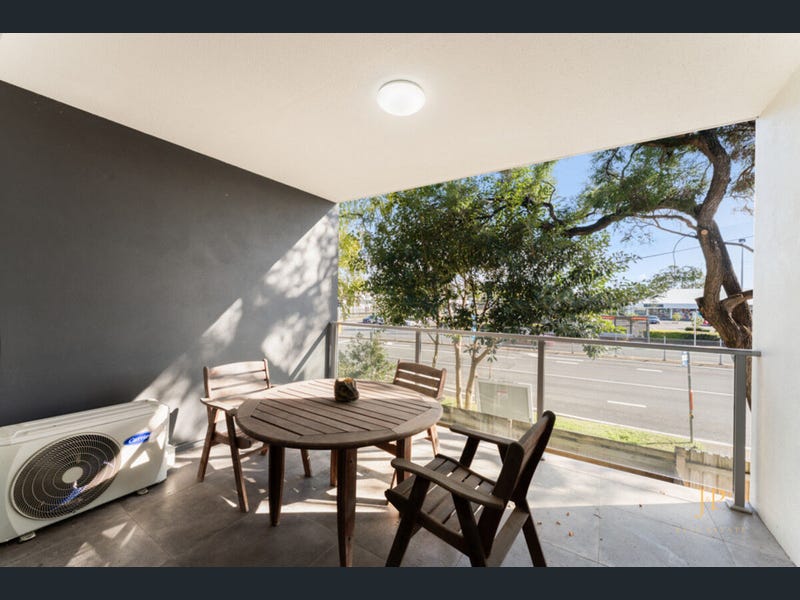 2/159-161 Birkdale Road