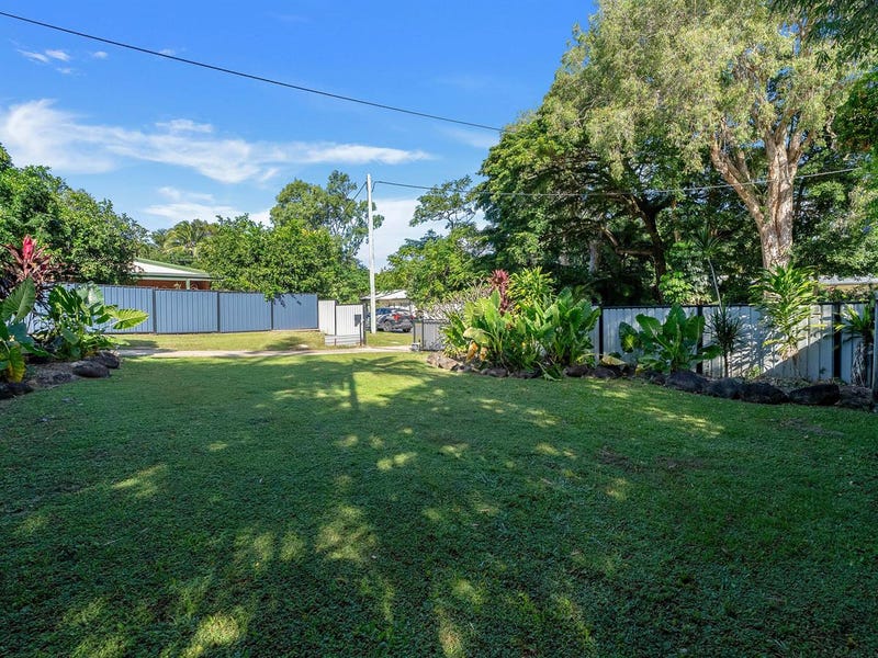24 Saw Street, Machans Beach