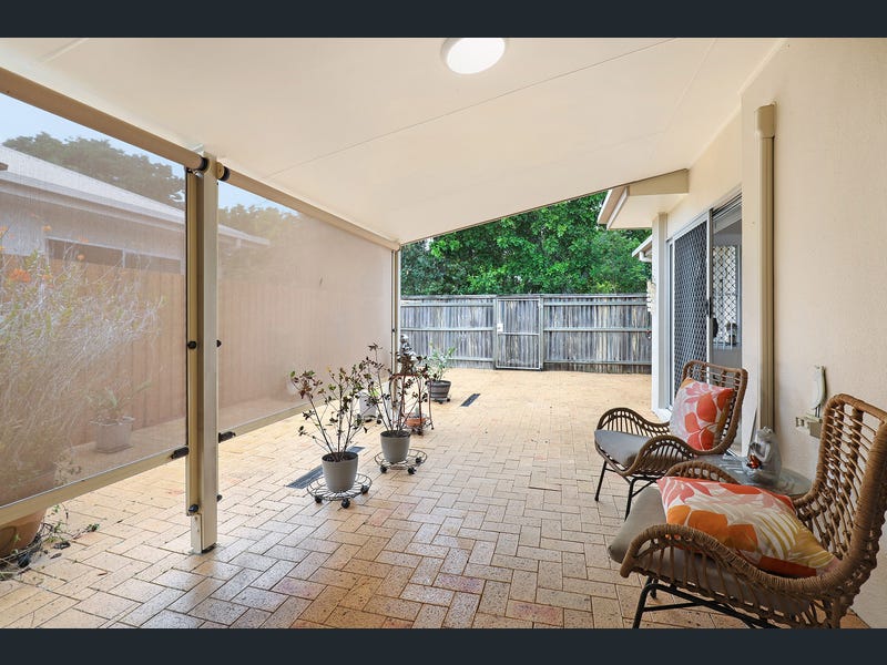 32/2 Grand Parade, Parrearra