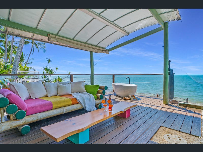 76 Cinderella Street, Machans Beach
