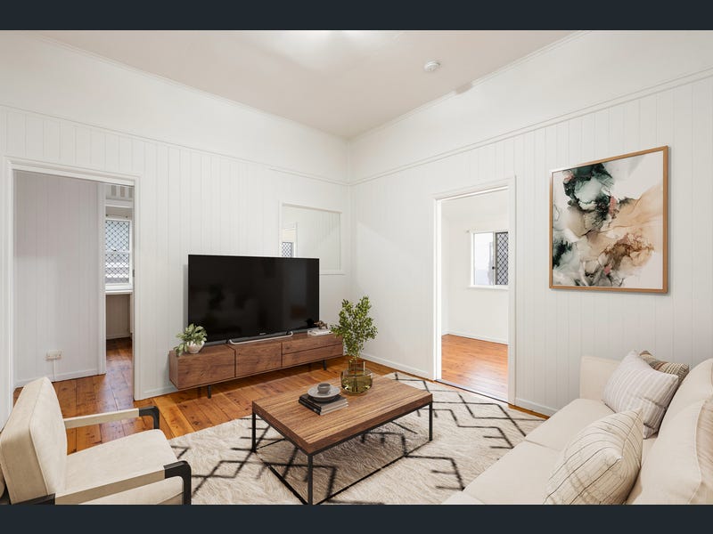 19 Ramsay Street, South Toowoomba
