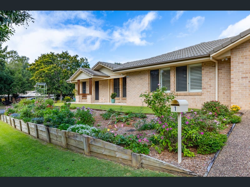 1 Rock Fig Court, Palmwoods
