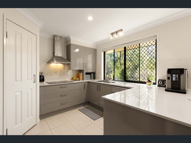 9 Yarula Close, Karana Downs