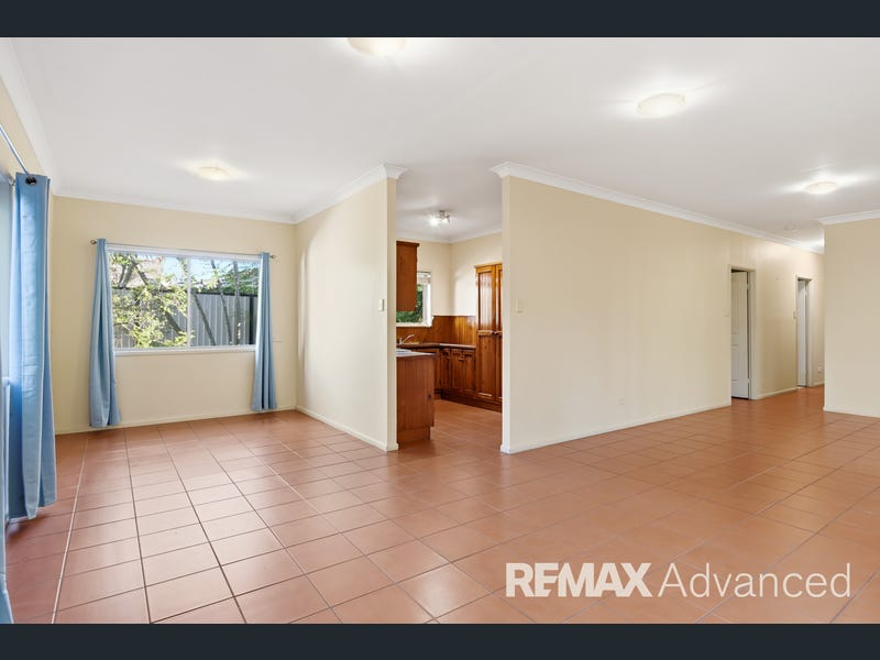 62 Avon Avenue, Banksia Beach