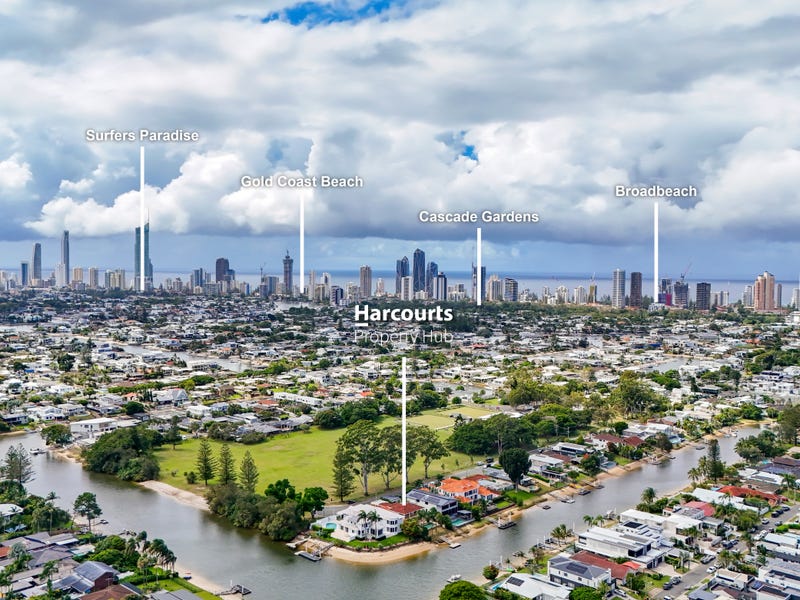 52 Moana Park Avenue, Broadbeach Waters