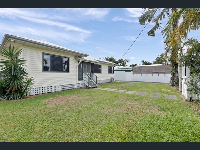 62 MacKenzie Street, West Mackay