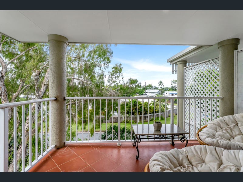 10/129 Oleander Street, Holloways Beach