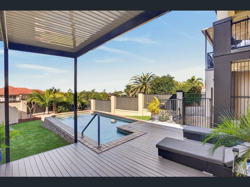 123 Armstrong Way, Highland Park