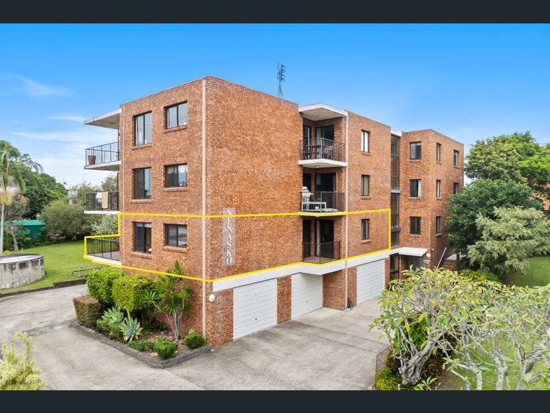 2/41a Albert Street, Kings Beach