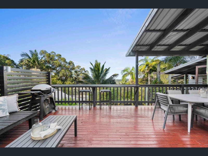 12 Attadale Court, Elanora