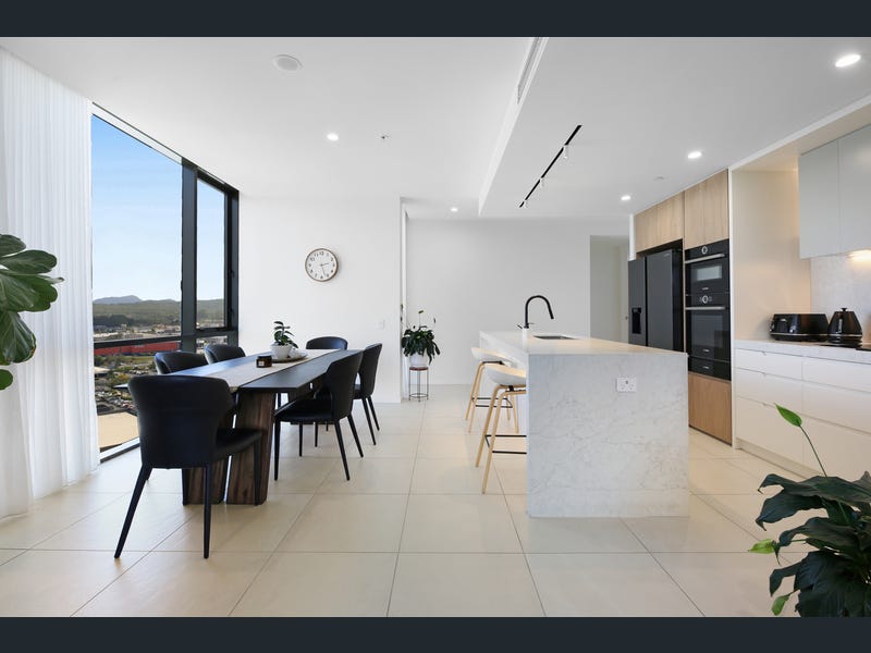 53/20 Executive Drive, Burleigh Waters