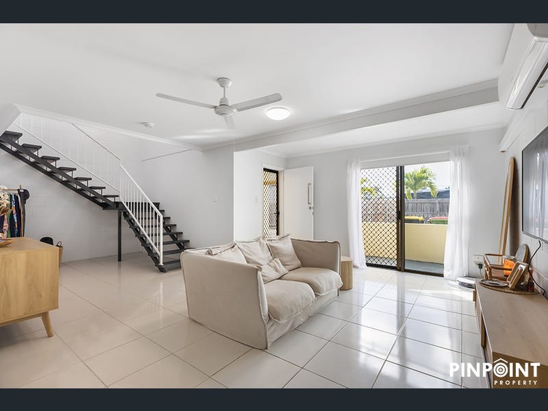 2/10 Ungerer Street, North Mackay