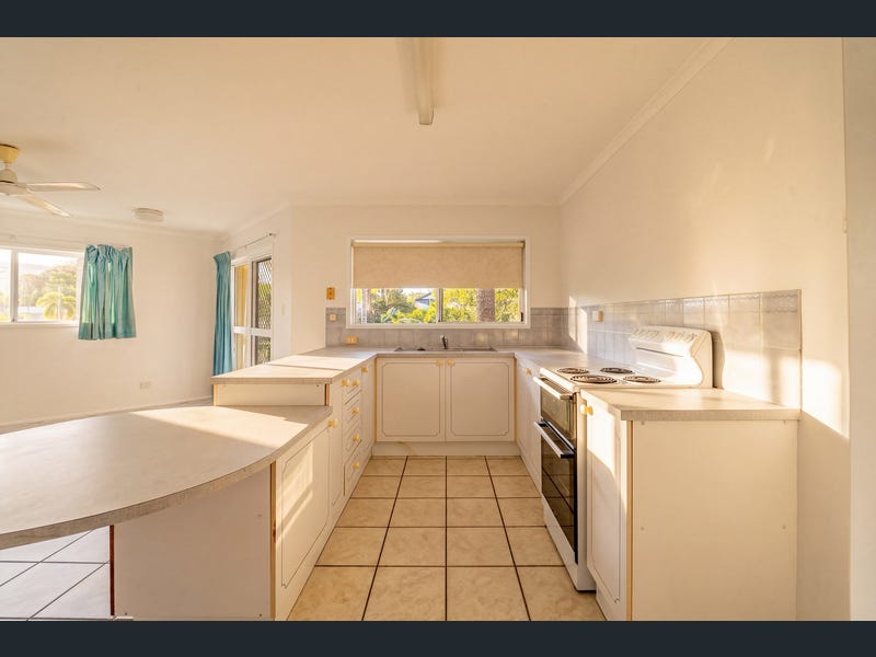 9/33-37 Trinity Beach Road