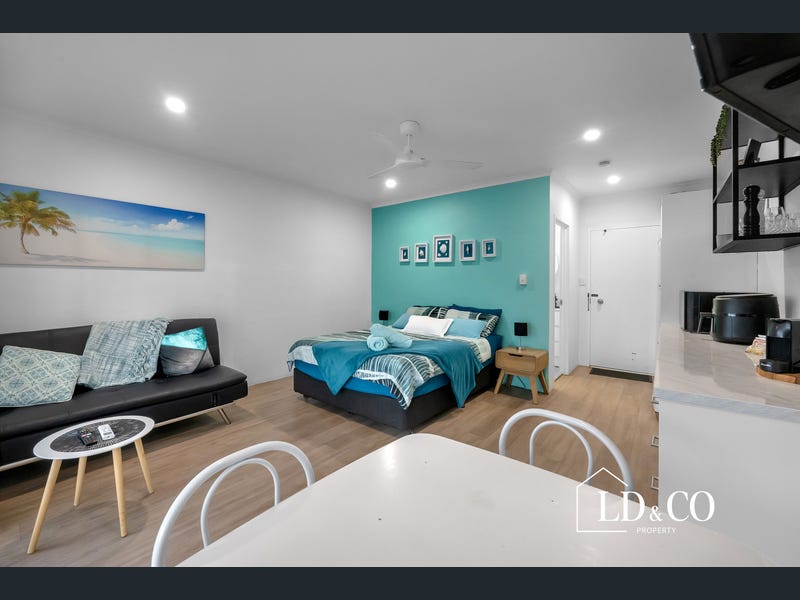 82/6 Beach Road, Dolphin Heads