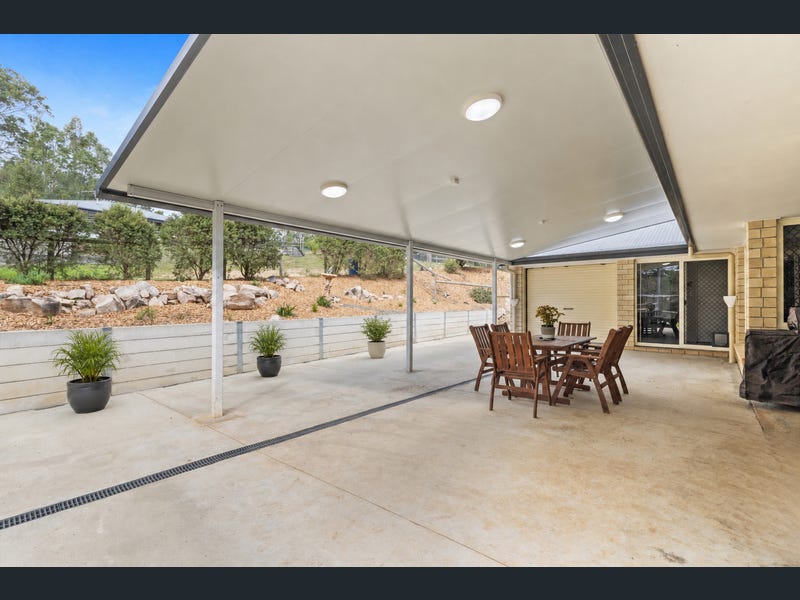 27-31  Foxtail Court, Woodhill
