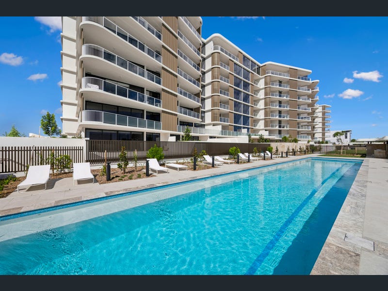 702/11 Waterside Retreat, Birtinya
