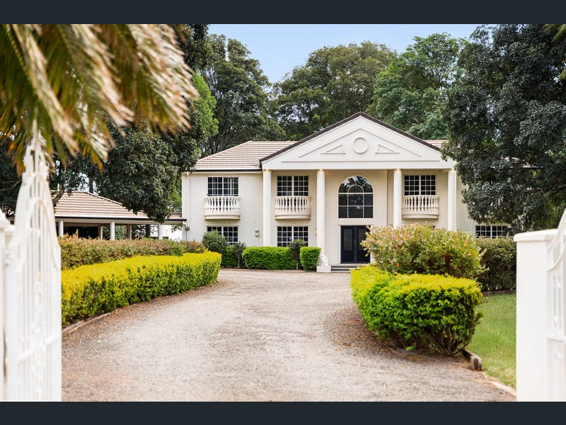 102 Hi Winds Road, Blue Mountain Heights