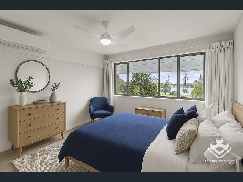 43/4 Grand Parade, Kawana Island