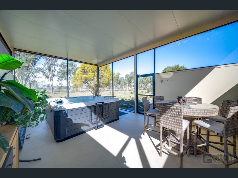 8 Fitzpatrick Court, Lake Clarendon
